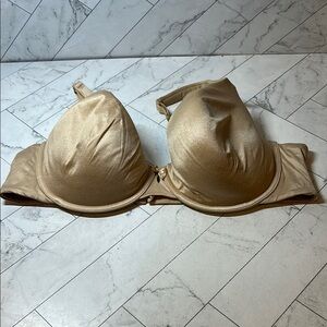 NWOT Cacique Lane Bryant Womans T-Shirt Bra Beige Lightly Lined UNDERWIRE 42D